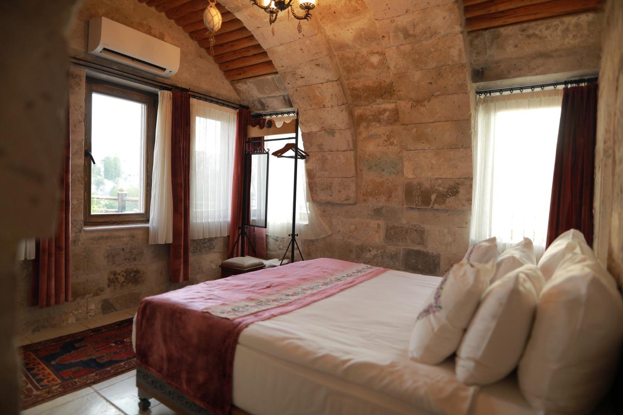 Sah Saray Cave Suites Halal Hotel Göreme Exterior foto